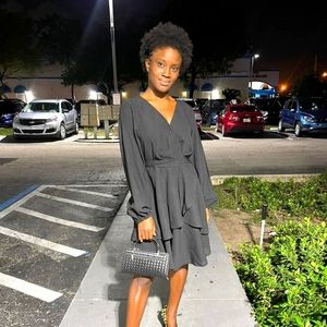 Meet your Posher, Kenia